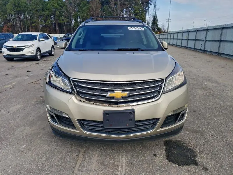 2015 CHEVROLET TRAVERSE LT  