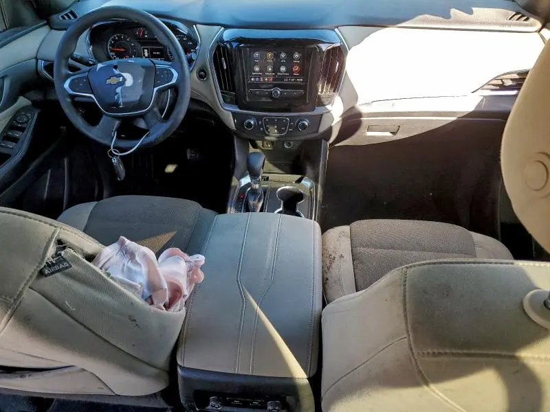 2022 CHEVROLET TRAVERSE LS  