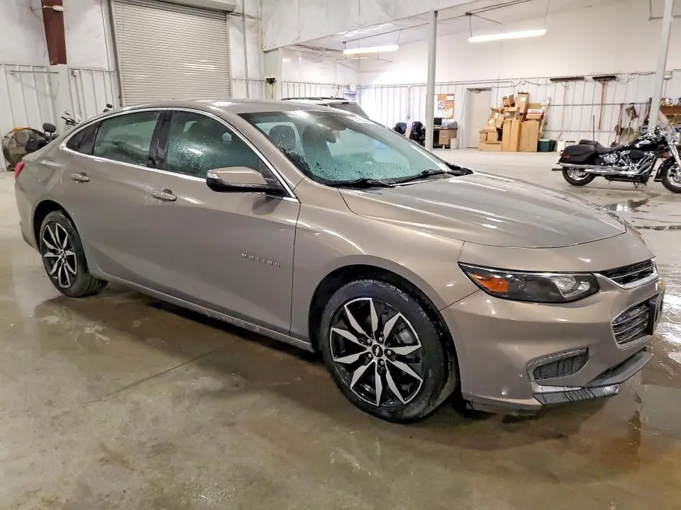 2017 CHEVROLET MALIBU LT  