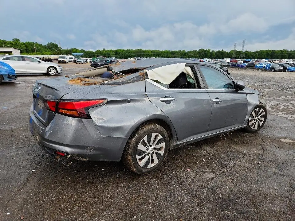 2020 NISSAN ALTIMA S  