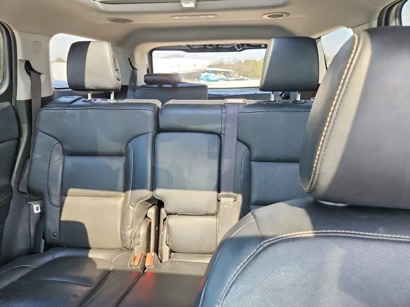 2017 GMC ACADIA SLT-2  