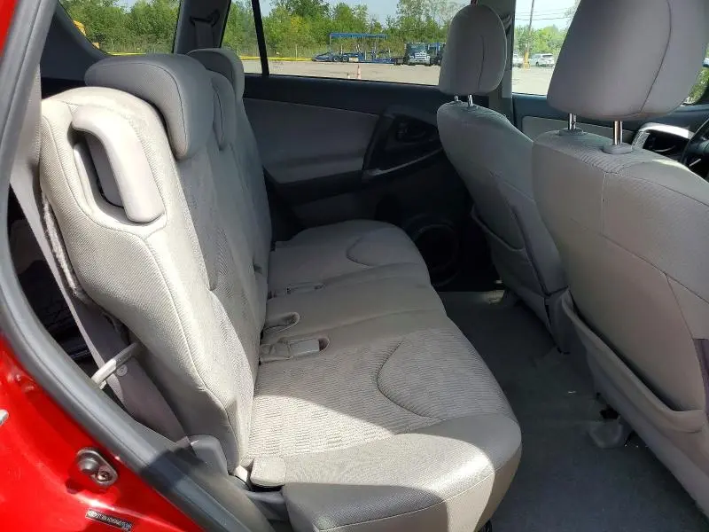 2010 TOYOTA RAV4 BASE  