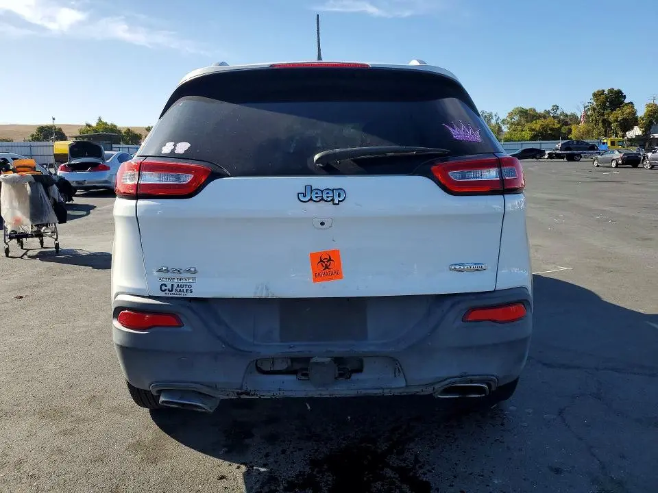2015 JEEP CHEROKEE LATITUDE  