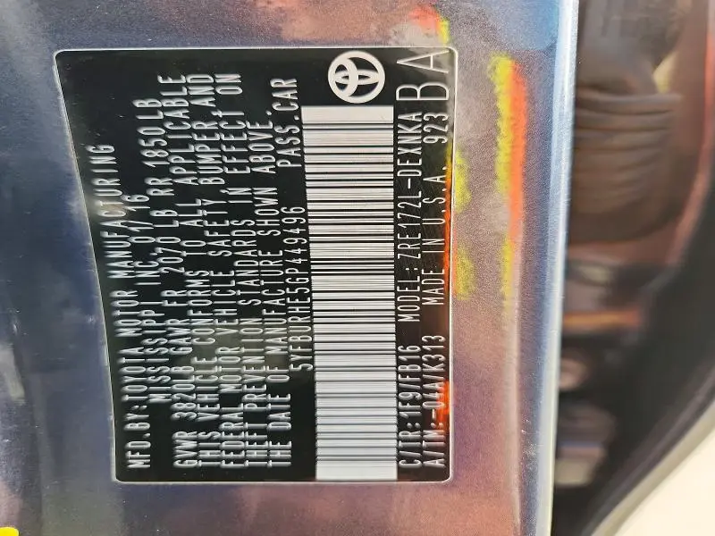 2016 TOYOTA COROLLA LE  