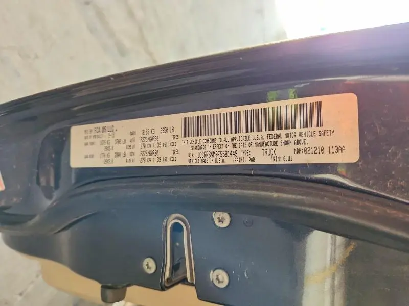 2015 RAM 1500 LARAMIE  