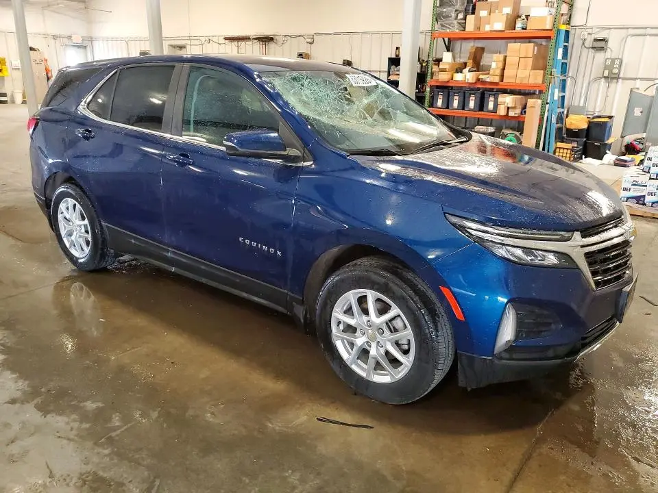 2023 CHEVROLET EQUINOX LT  