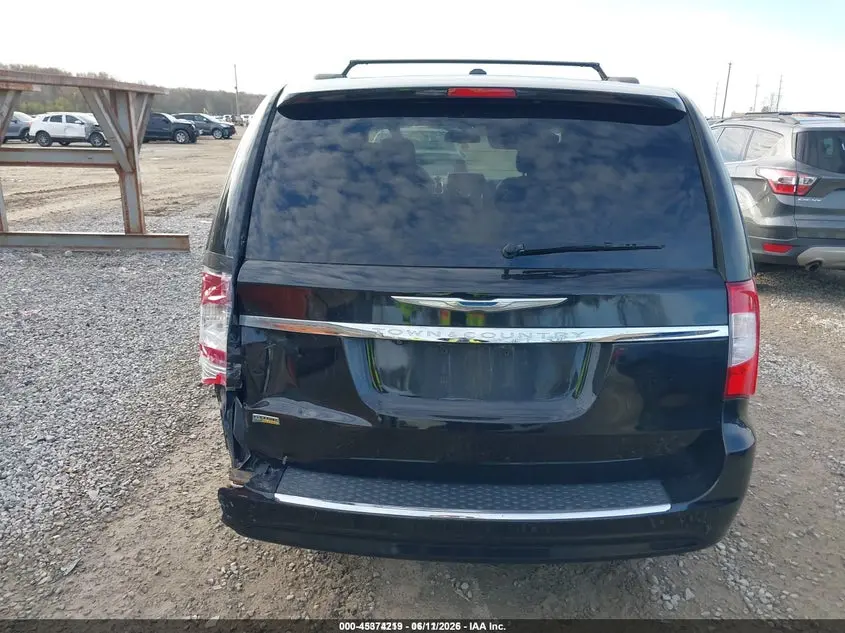 2016 CHRYSLER TOWN & COUNTRY TOURING