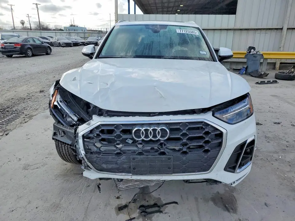 2025 AUDI Q5 PREMIUM 45  