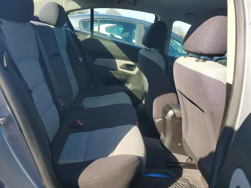 2013 CHEVROLET CRUZE LS  