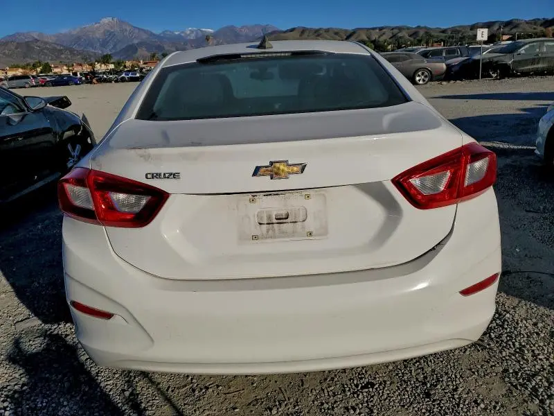 2016 CHEVROLET CRUZE LS  