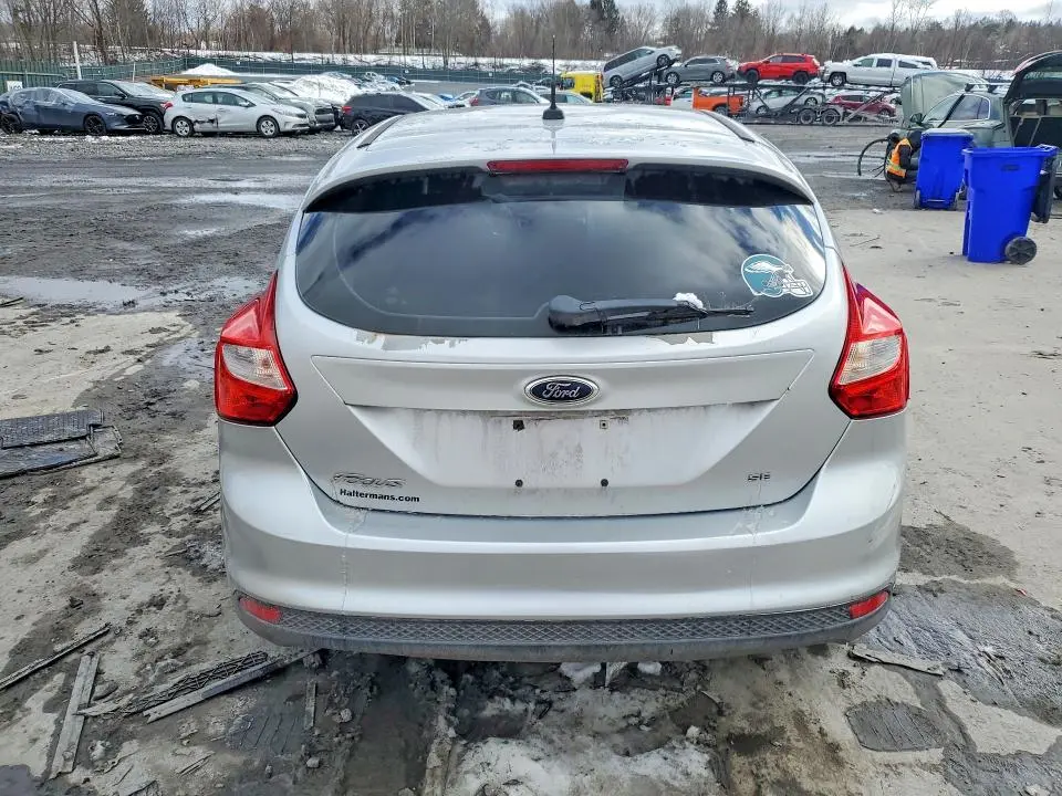 2012 FORD FOCUS SE  