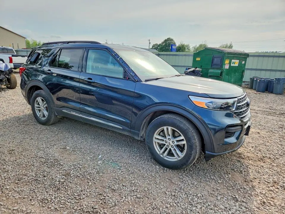 2022 FORD EXPLORER XLT  