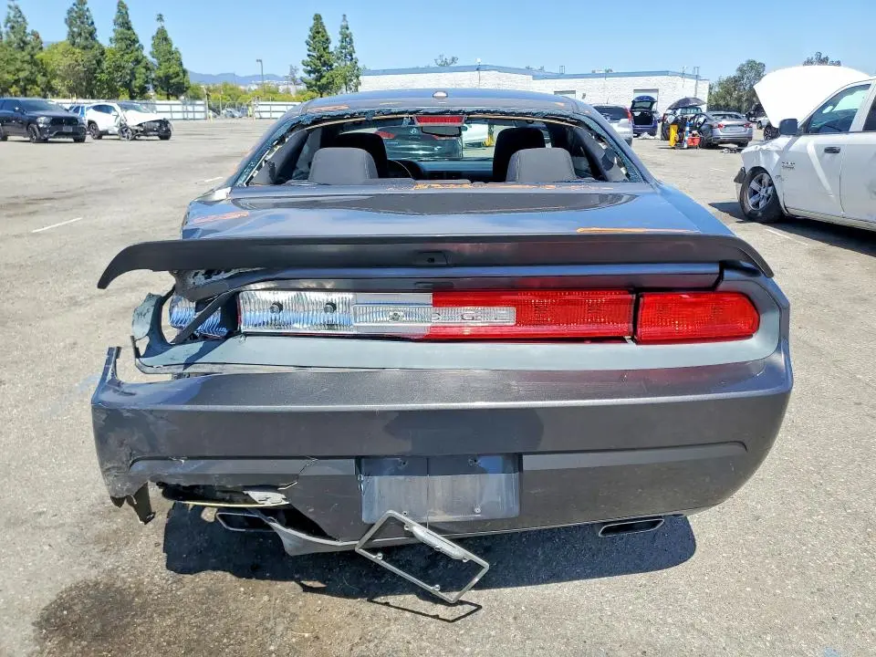2014 DODGE CHALLENGER SXT  