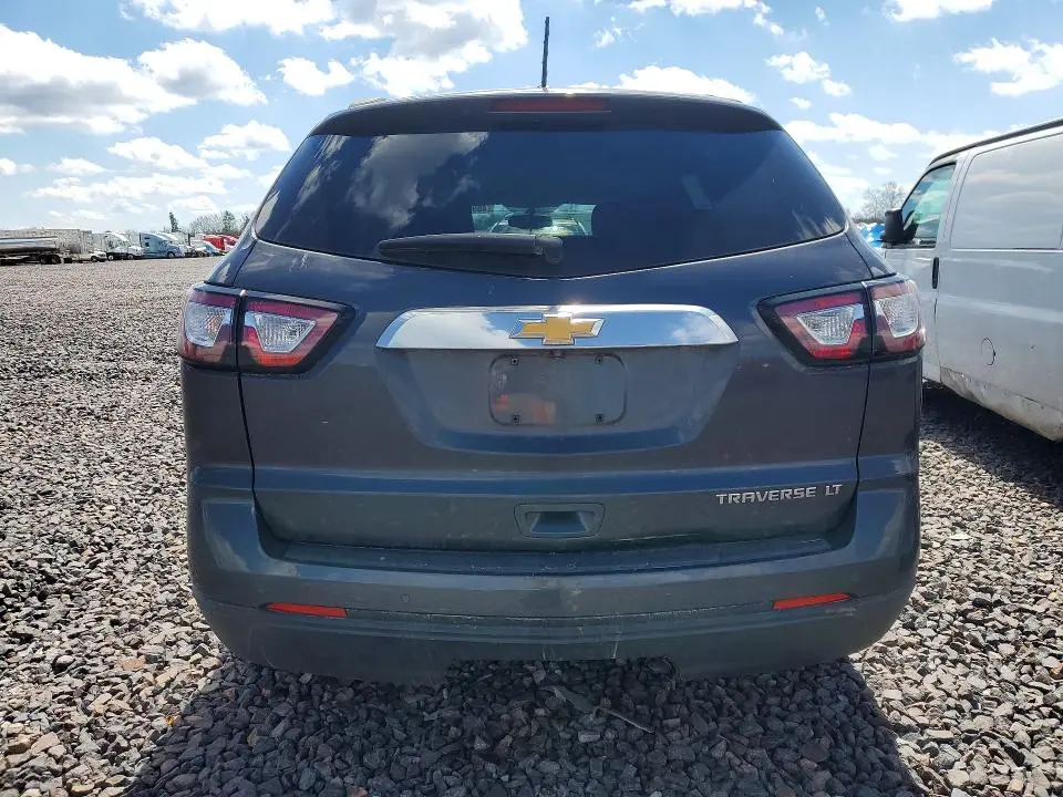 2013 CHEVROLET TRAVERSE LT  
