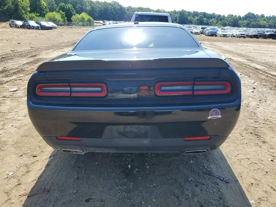 2020 DODGE CHALLENGER SXT  