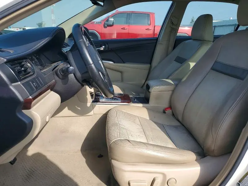 2014 TOYOTA CAMRY XLE V6  