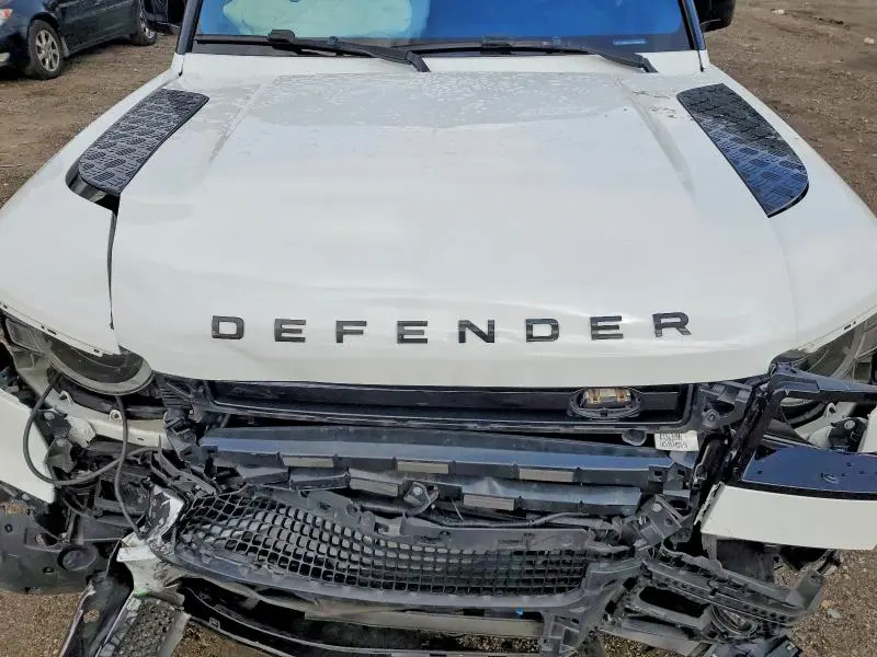 2022 LAND ROVER DEFENDER 110 S  