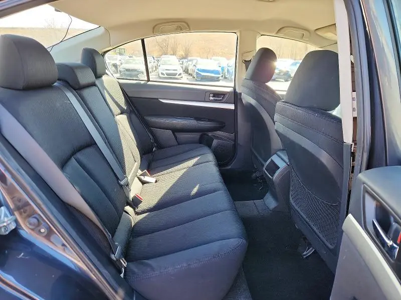 2011 SUBARU LEGACY 2.5I  