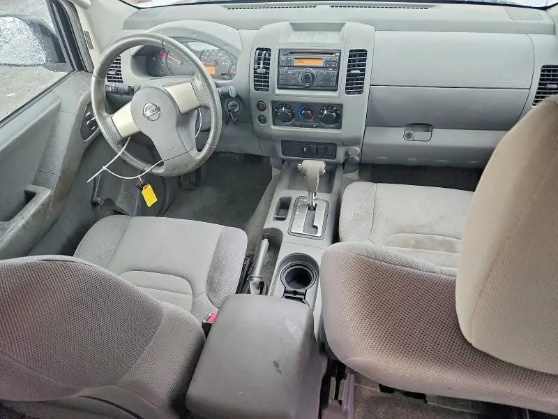 2012 NISSAN FRONTIER S  