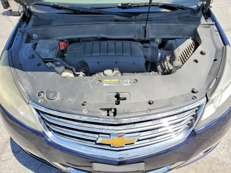 2016 CHEVROLET TRAVERSE LS  