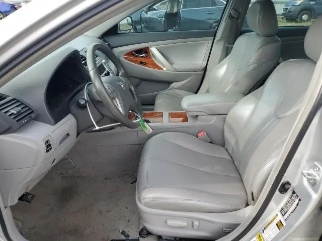 2010 TOYOTA CAMRY SE  