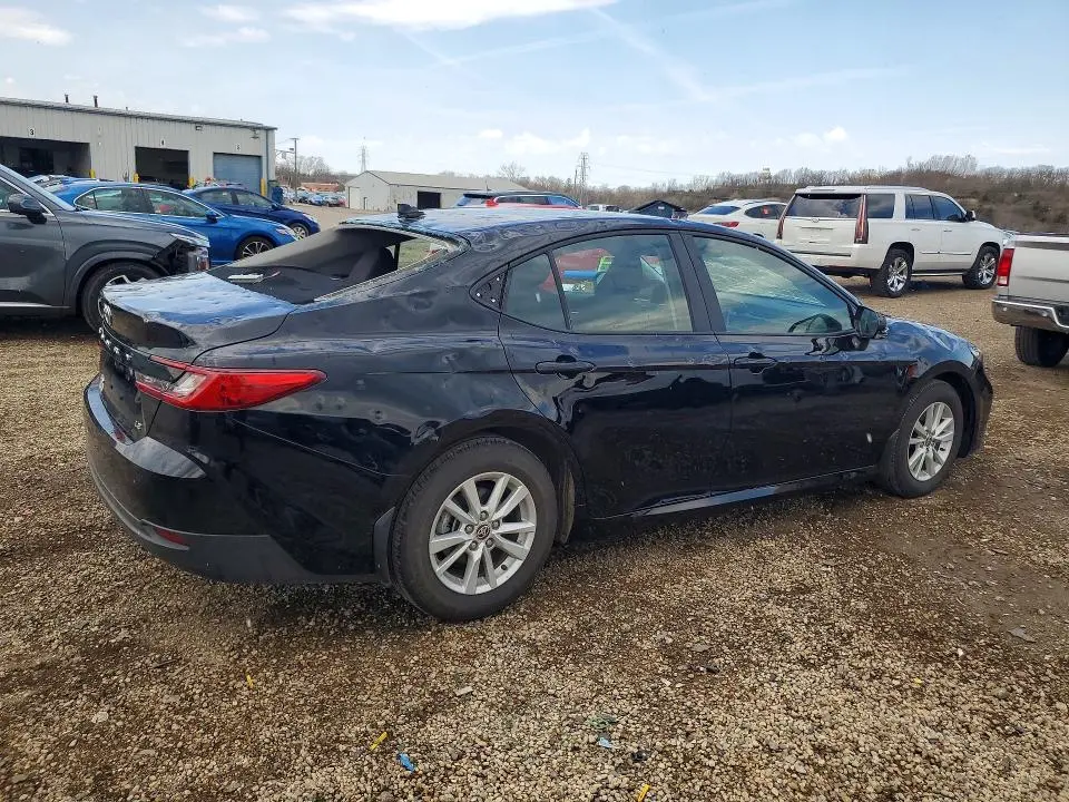 2026 TOYOTA CAMRY LE  