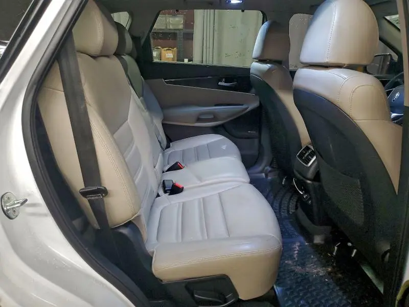 2019 KIA SORENTO EX V6  