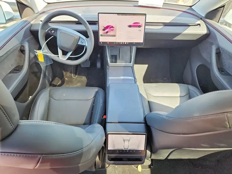 2026 TESLA MODEL Y   