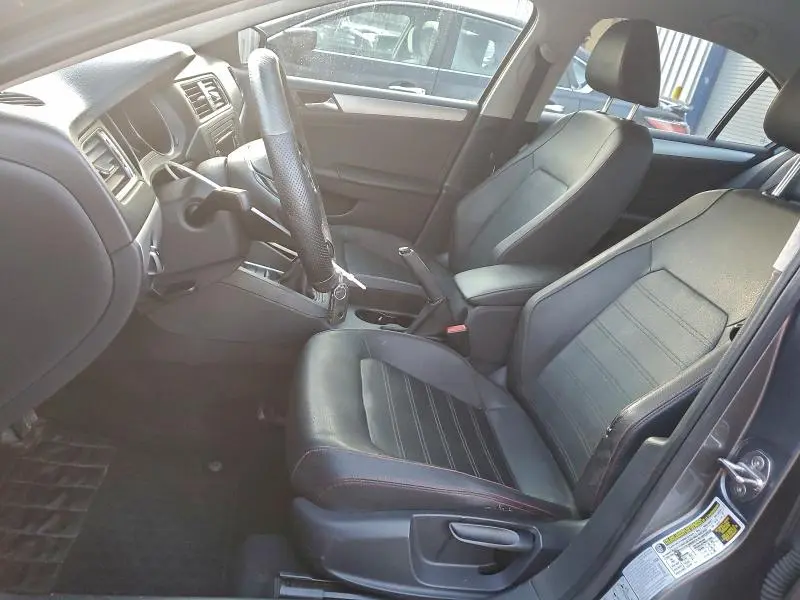 2015 VOLKSWAGEN JETTA BASE  