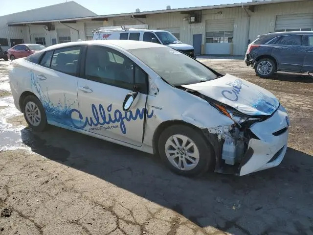 2016 TOYOTA PRIUS   