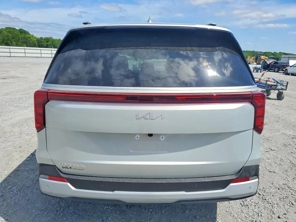 2026 KIA CARNIVAL EX  