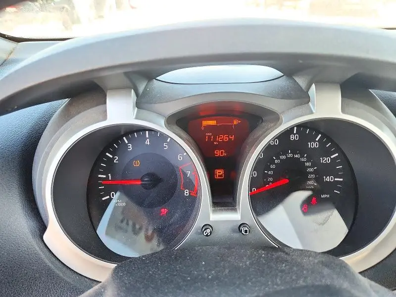 2016 NISSAN JUKE S  