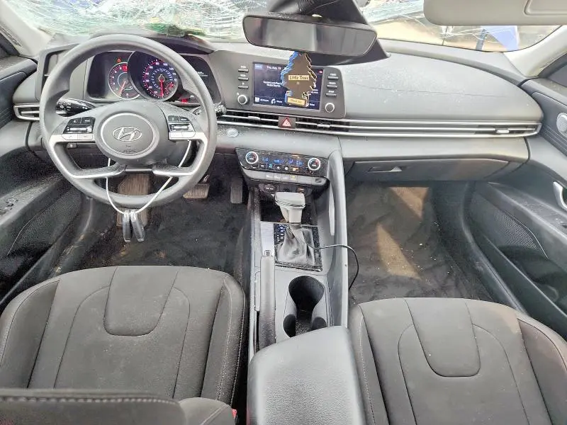 2022 HYUNDAI ELANTRA SEL  