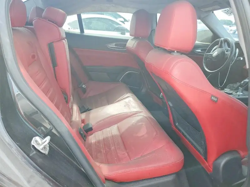 2017 ALFA ROMEO GIULIA TI  