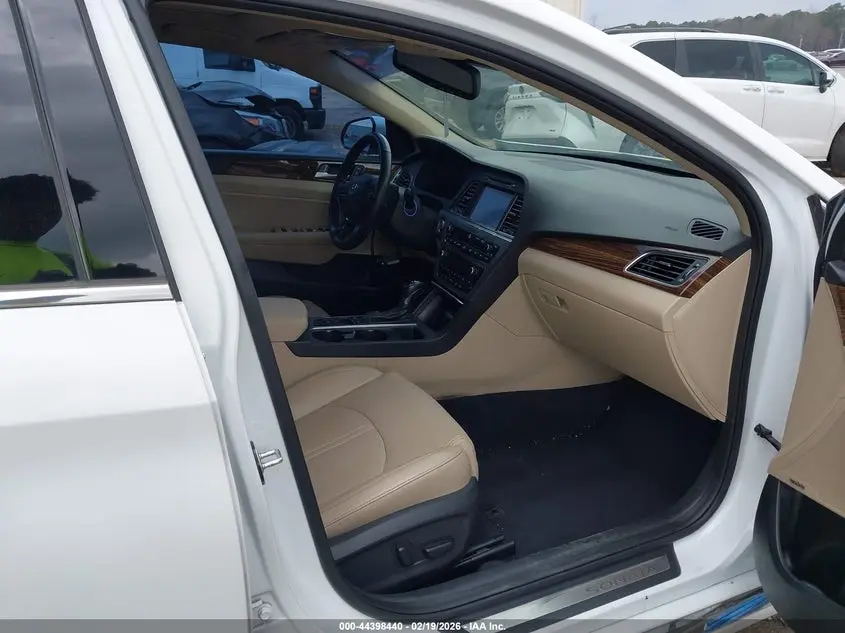 2016 HYUNDAI SONATA LIMITED