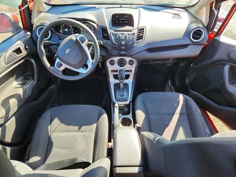 2018 FORD FIESTA SE  