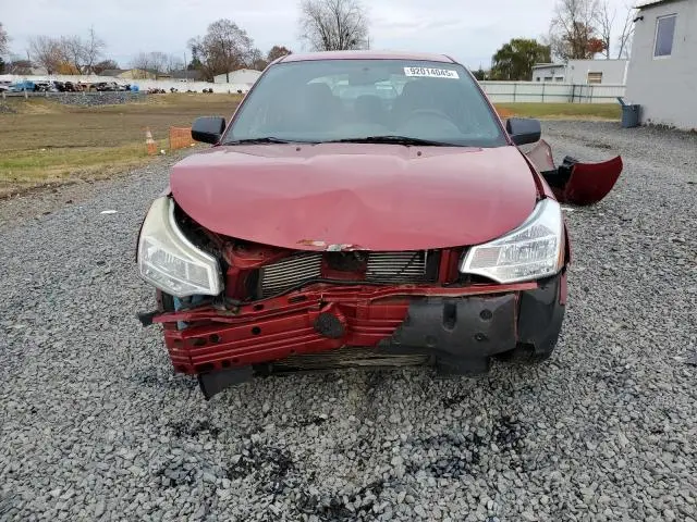 2010 FORD FOCUS SE  