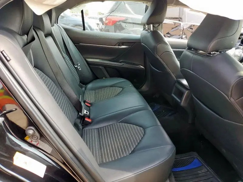 2019 TOYOTA CAMRY L  