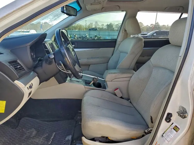 2010 SUBARU OUTBACK 2.5I PREMIUM  