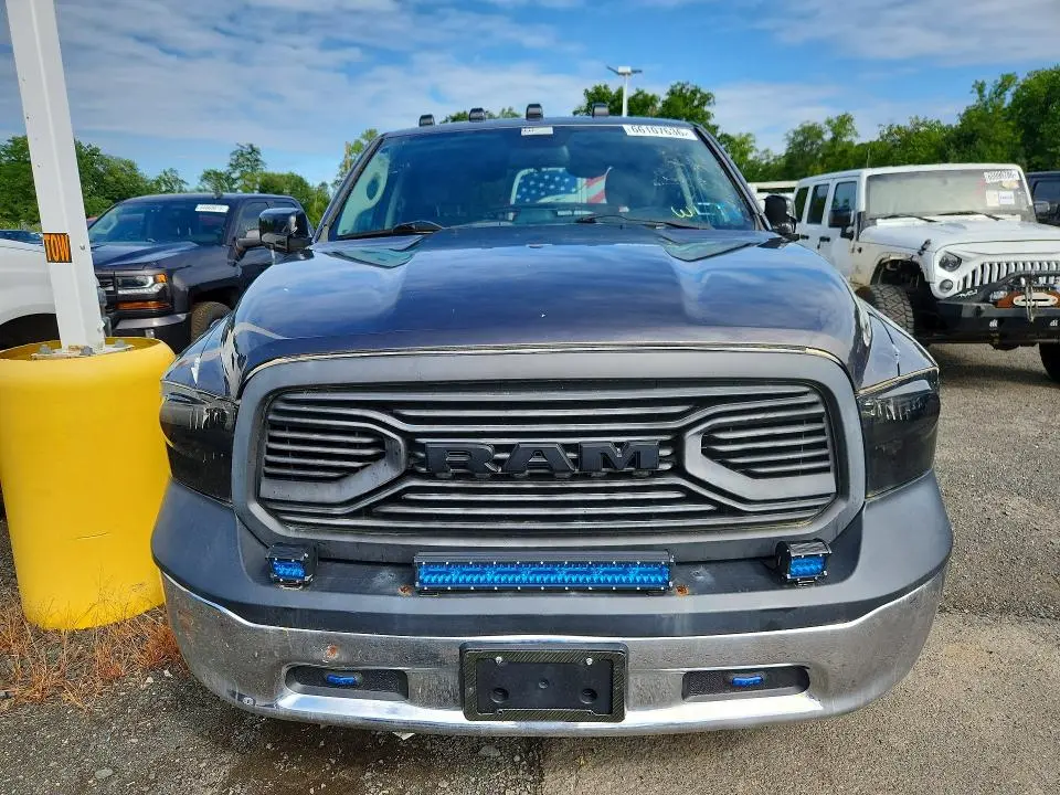 2015 RAM 1500 ST  