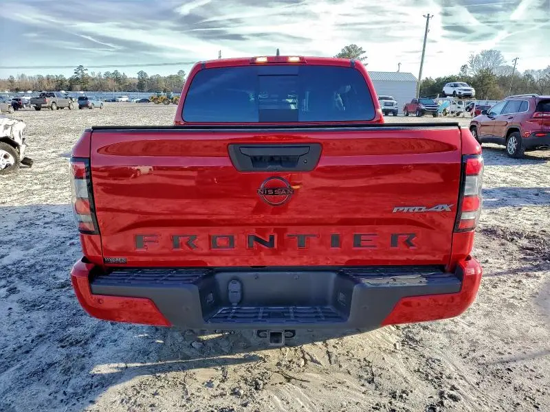 2023 NISSAN FRONTIER S  