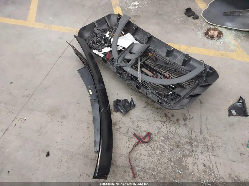 2011 FORD F-250 LARIAT