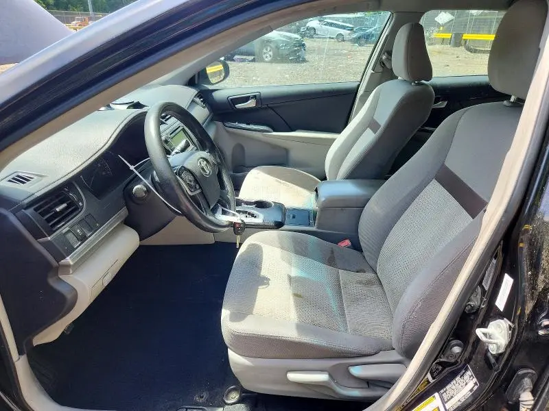 2013 TOYOTA CAMRY LE  