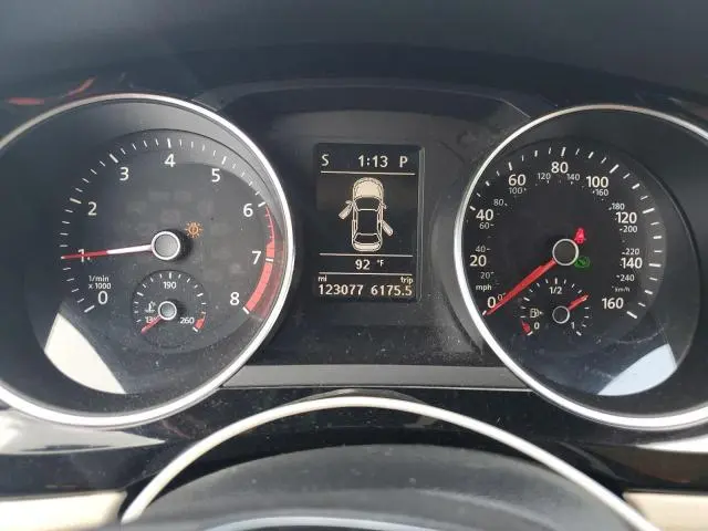 2016 VOLKSWAGEN JETTA SEL  