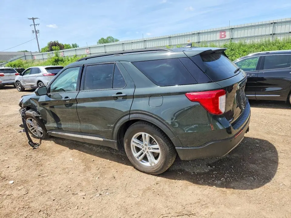 2022 FORD EXPLORER XLT  