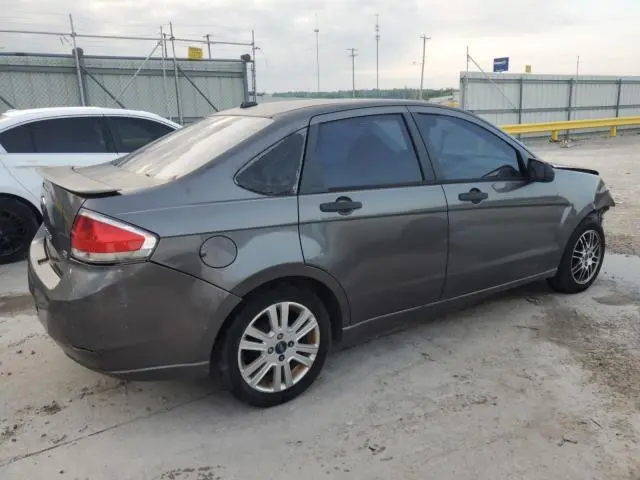 2010 FORD FOCUS SE  