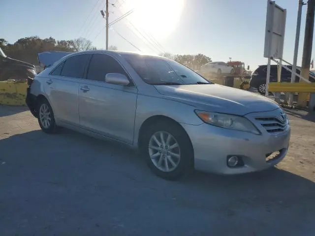 2010 TOYOTA CAMRY SE  