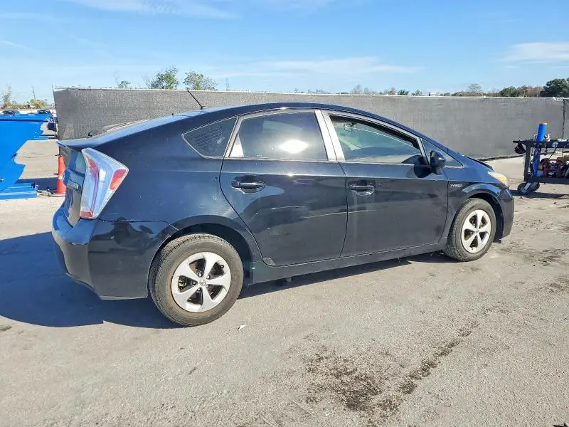 2014 TOYOTA PRIUS TWO  
