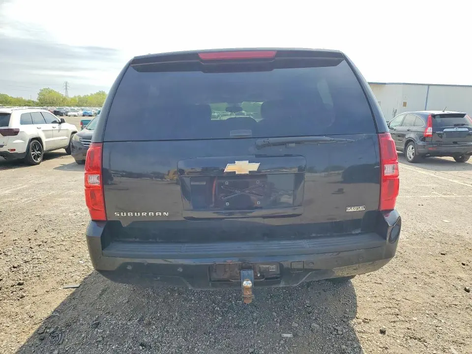 2011 CHEVROLET SUBURBAN K1500 LT  
