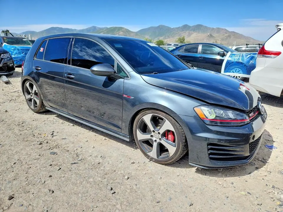 2017 VOLKSWAGEN GTI S  